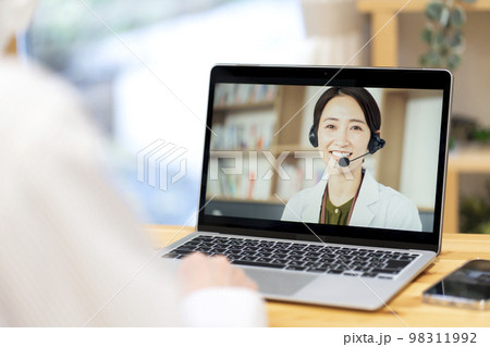 オンライン診療イメージ 98311992