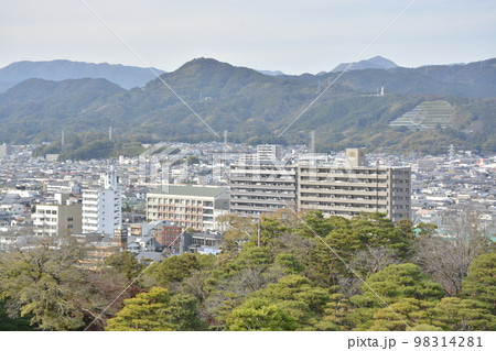 高知市街地の都市風景 98314281