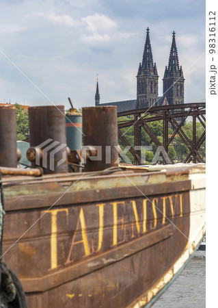 Cathedral of Saints Peter and Paul in Vysehrad, Prague, Czech Republic 98316112