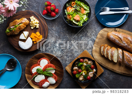 パーティメニュー 98318283