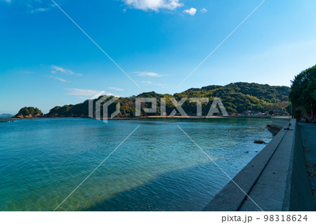高島　神ト山と王泊集落3　岡山県笠岡市 98318624