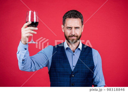 sommelier. businessman drink red wine. cheers for valentines day. alcohol drinking. 98318846