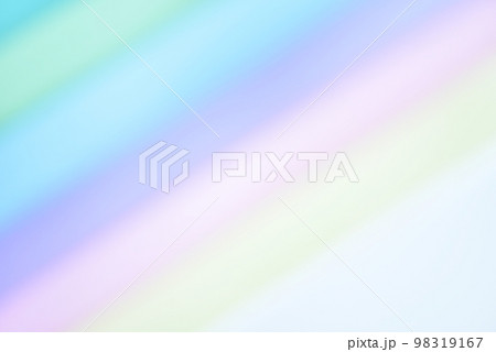 パステルカラーの虹色グラデーション　背景素材 　レインボー　ストライプ 98319167