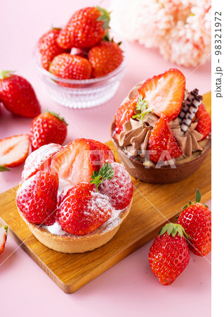 イチゴタルト ブッフェ イチゴタルト ブッフェ 98321972