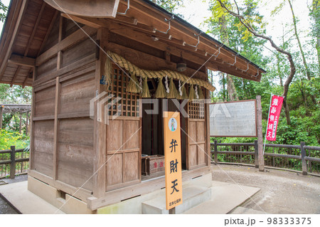 高尾 厳島神社 社殿 北本市  高尾 厳島神社 社殿 北本市  98333375