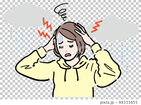 気象病による頭痛に悩んでいる女性 98333855
