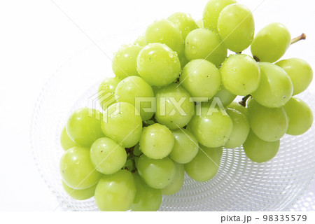 シャインマスカット 白バック シャインマスカット 白バック 98335579