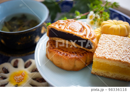 月餅のイメージ2 98336118