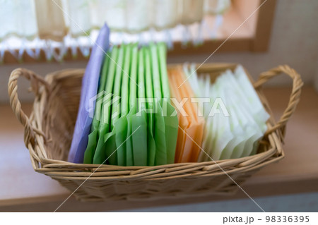 various various 98336395
