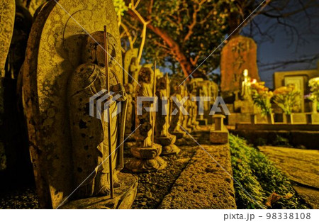 夜の地蔵 98338108