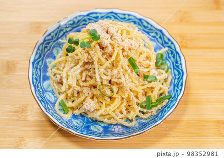 生たらこで作るたらこのパスタ 98352981