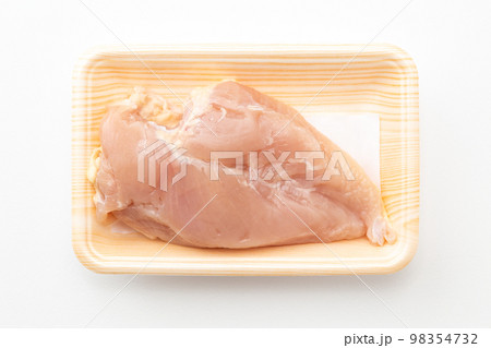 若鶏のむね肉　白バック 98354732