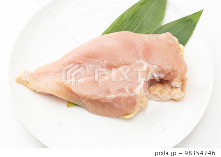 若鶏のむね肉 白バック 若鶏のむね肉 白バック 98354746