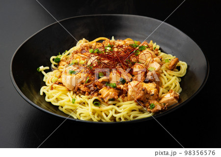 麻婆焼きそば 麻婆焼きそば 98356576