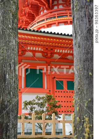 冬の金剛峯寺 冬の金剛峯寺 98363397