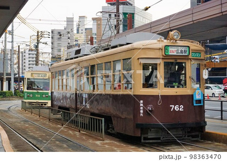 【広島電鉄】比治山線広島駅電停 750形〜旧大阪市電〜 【広島電鉄】比治山線広島駅電停 750形〜旧大阪市電〜 98363470