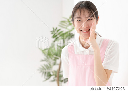 介護士 保育士 家事代行 エプロン 介護士 保育士 家事代行 エプロン 98367208