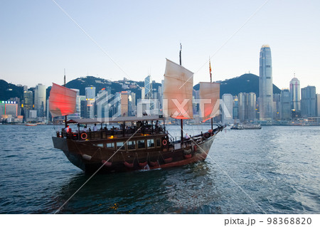 26 June 2006 a Junk boat in Hong Kong Victoria Harbour 98368820