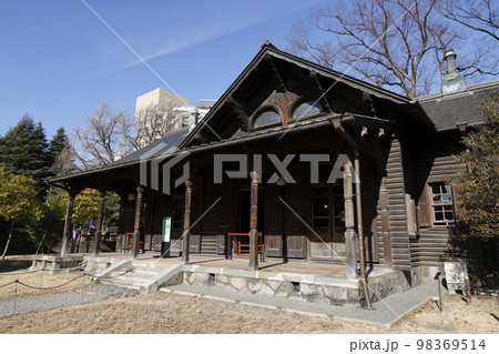 旧岩崎家茅町本邸　撞球室 98369514