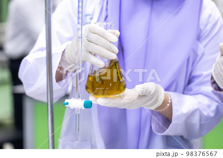 Biological Oxygen Demand (BOD) testing process in laboratory. Biological Oxygen Demand (BOD) testing process in laboratory. 98376567