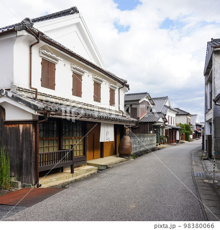 肥前浜宿酒蔵通り（鹿島市浜中町八本木宿伝統的建造物群保存地区） 98380066