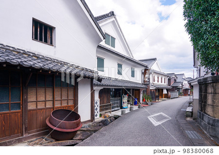 肥前浜宿酒蔵通り（鹿島市浜中町八本木宿伝統的建造物群保存地区） 98380068