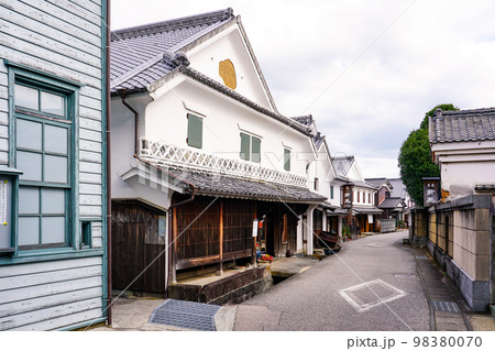 肥前浜宿酒蔵通り（鹿島市浜中町八本木宿伝統的建造物群保存地区） 98380070