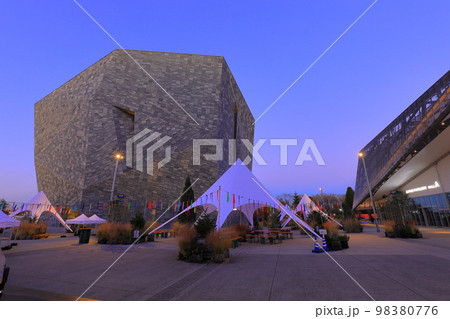 ところざわサクラタウン 夕景 ところざわサクラタウン 夕景 98380776