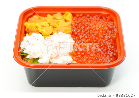 海鮮三色丼(イクラ・ウニ・カニ) 海鮮三色丼(イクラ・ウニ・カニ) 98381627