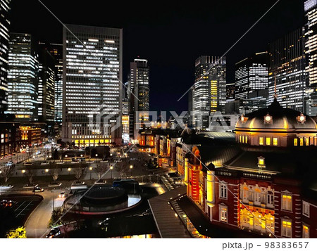 KITTE展望台から見た東京駅の夜景 98383657