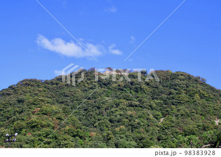 鳥取城跡・城郭・山城・遠景（鳥取県・鳥取市） 98383928