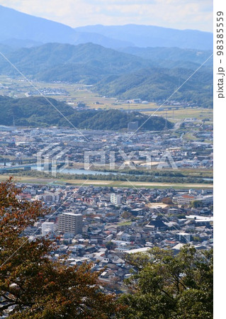 本丸跡からの眺望・西・西南方面・鳥取城跡(鳥取県・鳥取市) 本丸跡からの眺望・西・西南方面・鳥取城跡(鳥取県・鳥取市) 98385559