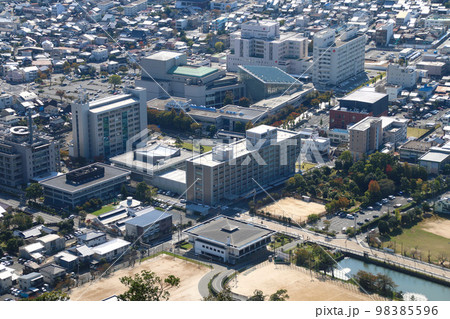 本丸跡からの眺望・南方面・鳥取城跡（鳥取県・鳥取市） 98385596