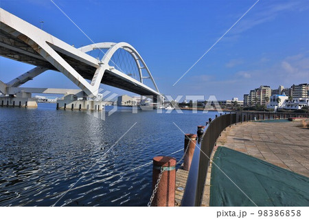 岸和田大橋(大阪府岸和田市) 岸和田大橋(大阪府岸和田市) 98386858