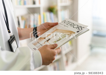 Image photo 98386943