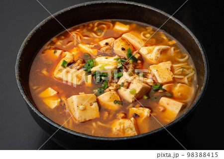 麻婆豆腐ラーメン 麻婆豆腐ラーメン 98388415