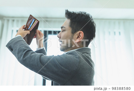 お金がない 98388580