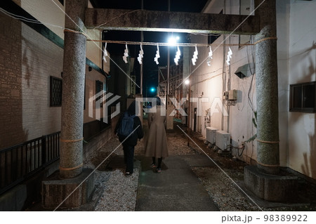 参拝《初詣》 98389922