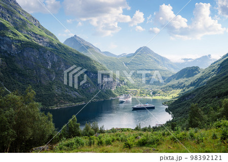 View of Geiranger and Geirangerfjord 98392121