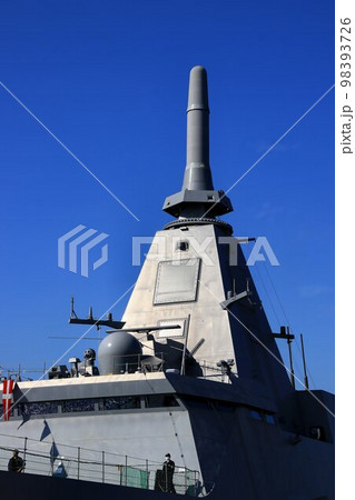 日本の海と空を護る近未来的な多目的護衛艦FFMに搭載された…OPY-2多機能型レーダー 日本の海と空を護る近未来的な多目的護衛艦FFMに搭載された…OPY-2多機能型レーダー 98393726