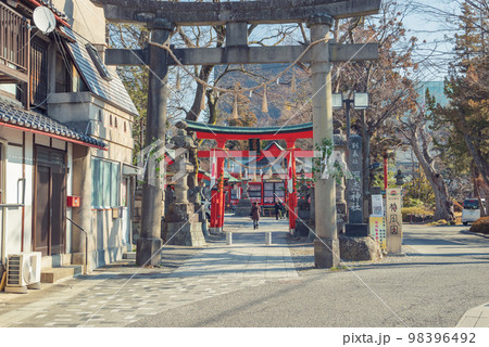 【深志神社】正面(西)参道【松本市】 【深志神社】正面(西)参道【松本市】 98396492