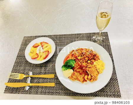アジアン料理 アジアン料理 98406103