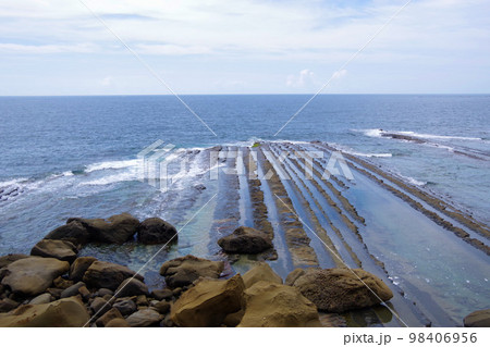 日南海岸　鬼の洗濯岩　宮崎県　観光名所　水成岩 98406956