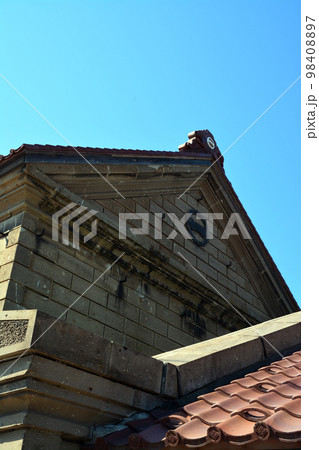 北海道増毛町の名士～旧商家・丸一本間家 98408897