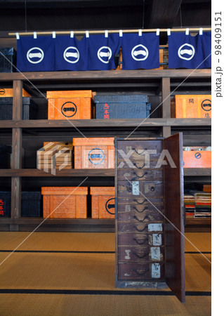 北海道増毛町の名士~旧商家・丸一本間家 北海道増毛町の名士~旧商家・丸一本間家 98409151