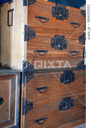 北海道増毛町の名士~旧商家・丸一本間家 北海道増毛町の名士~旧商家・丸一本間家 98409301