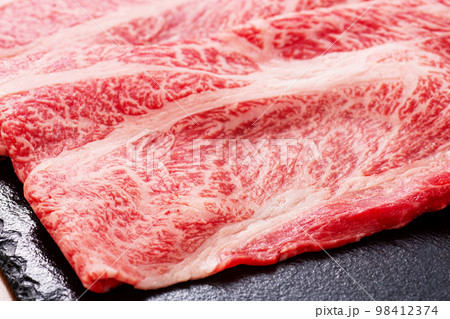 国産和牛　すき焼き用　肩ロース 98412374