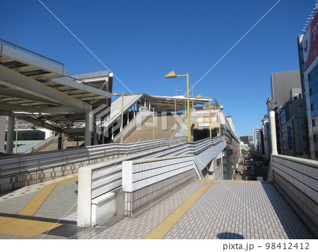 上野駅東上野口付近 上野駅東上野口付近 98412412