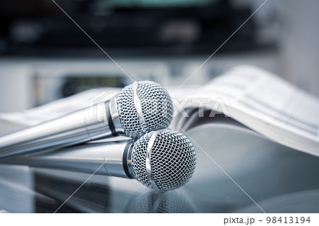 カラオケのイメージ 98413194