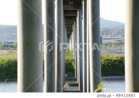 静岡 島田 蓬莱橋 橋脚 98413997